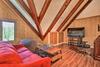 Spacious Lake Arrowhead Cabin With Jacuzzi Spa!