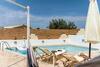 Lovely Renovated Villa With Pool, Up To 9 Persons