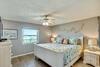 Blind Pass Lagoon Unit 404 Boat Friendly, Pool, Close To It All!