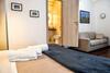 Hostal Corso 151