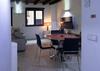 Apartaments Y Habitacions Entre Volcans