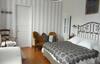 Bed & Breakfast Les 2 Madeleine