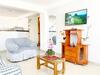 Stylish Apartment 4 Min To The Airport