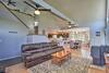 Modern Show Low Retreat With Deck And Mtn Views!