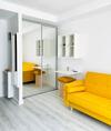 Apartment In Residential Neighbourhood With Pool