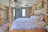 Upscale Winchester Gem With Yard, Gym And 2 Bars!