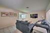 Bright Family Home, Walk To Vanderbilt Beach!