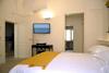 Li Frati Suite