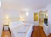 Hostal Apartments And Rooms Beachfront Luxury Condos