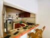 Hostal Habitaci�n Con Aire Acondicionado Y Ba�o Privado