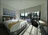 New Oakleigh Stylish 2b2b Townhouse With Beautiful View 03