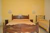 Hostal Casa Vacanze Santa Lucia