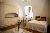 Heart Of Old Town - St. Ann Apartment