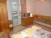 Hostal Guest House La Rose