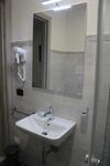 Hostal Crifea Rooms