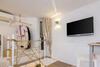 Hostal Rooms N&m