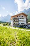 Hotel Dolomitenhof & Chalet Alte Post