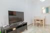 Lovely First Floor Lago Apartment In Front Of The Ocean