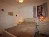 La Maison D � C�t�