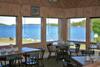 Carolyn Beach Motor Inn