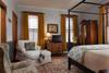 Lang House On Main Street Bed & Breakfast
