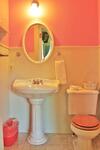 Bed & Breakfast White Rose Inns & Motel