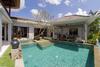 Villa Seratus
