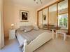 Hostal Oasis Parque Country Club