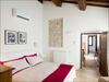 Hostal Casale Marroggia