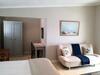 Hostal Livesey Lodge Guest House