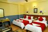 Hotel Silver Oaks Inn