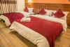 Hotel Silver Oaks Inn