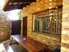 Meerkatplaats Guesthouse And B&B