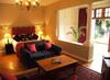 Hostal Village Green Guest House