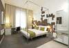 Hotel Pure White