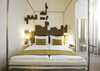 Hotel Pure White