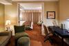 La Bellasera Hotel & Suites