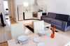 Corvin Plaza Apartments And Suites