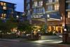 Coast Victoria Harbourside Hotel & Marina