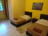 Hostal Eight Mentigi Guesthouse