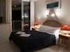 Hotel Golden Sands Beachfront Resort
