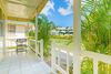 Hotel Travellers Beach Resort