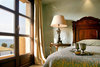 Hotel Le Convivial Luxury Suites & Spa