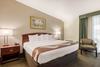 Hotel Quality Inn & Suites