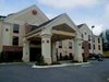 Hotel Comfort Inn And Suites