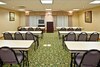 Holiday Inn Express Hotel & Suites