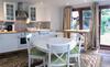 Hotel Thatched Cottage