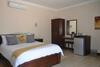 Hostal Be At Home Guesthouse