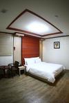 Songtan Metro Tourist Hotel
