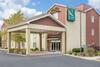 Hotel Quality Inn & Suites